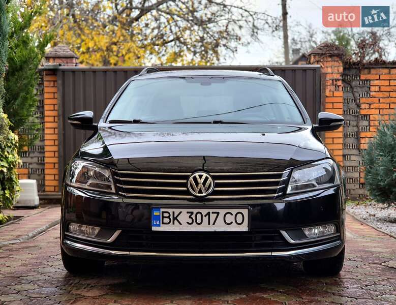 Универсал Volkswagen Passat 2013 в Запорожье
