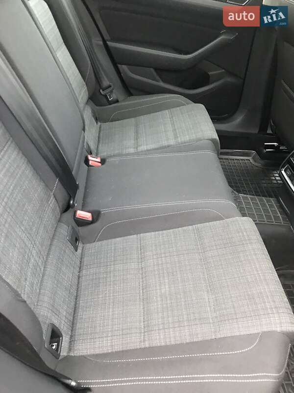 Седан Volkswagen Passat 2020 в Самборе фото 16 Седан Volkswagen Passat 2020 в Самборе