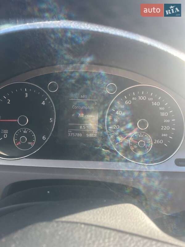 Универсал Volkswagen Passat 2010 в Тернополе