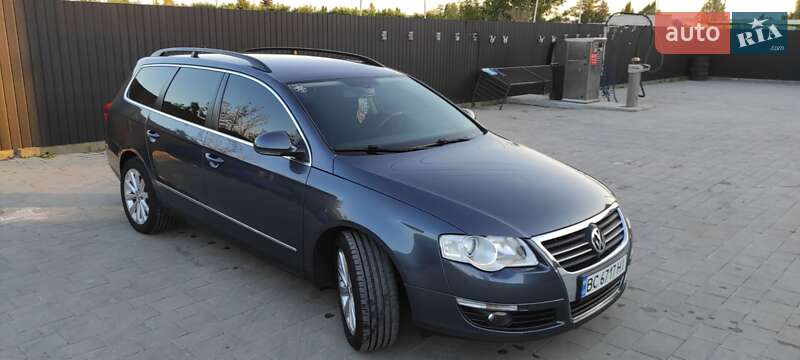 Универсал Volkswagen Passat 2009 в Мостиске