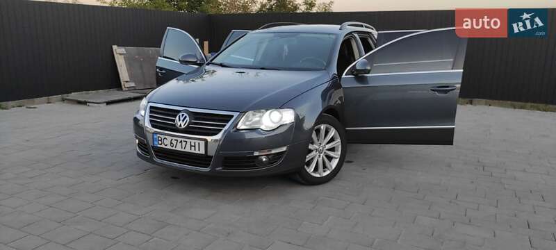 Универсал Volkswagen Passat 2009 в Мостиске