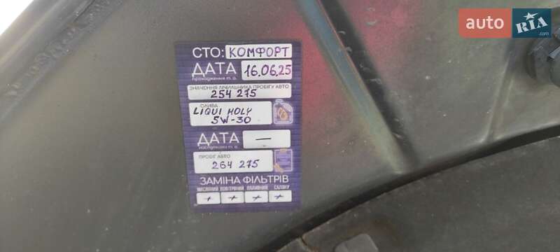 Универсал Volkswagen Passat 2009 в Мостиске