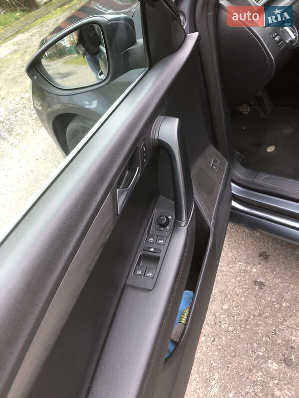 Универсал Volkswagen Passat 2011 в Стрые фото 14 Универсал Volkswagen Passat 2011 в Стрые