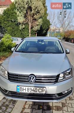 Седан Volkswagen Passat 2014 в Одессе