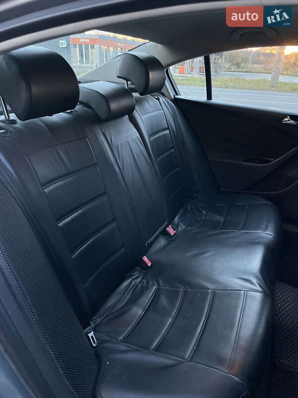 Седан Volkswagen Passat 2007 в Ивано-Франковске фото 9 Седан Volkswagen Passat 2007 в Ивано-Франковске
