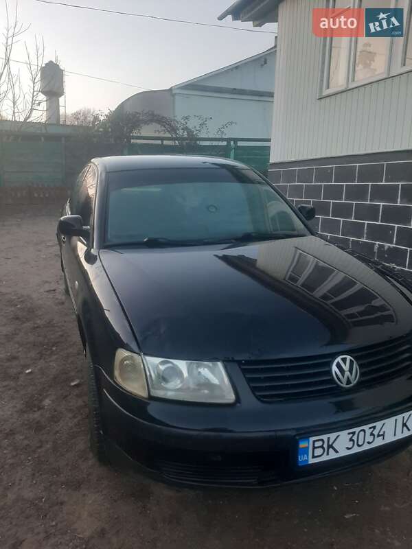 Седан Volkswagen Passat 2000 в Ровно фото Седан Volkswagen Passat 2000 в Ровно