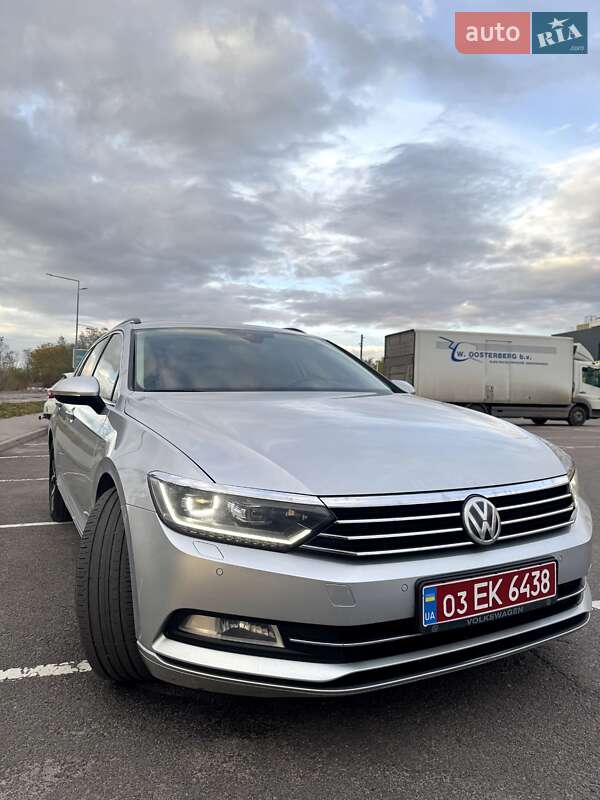 Универсал Volkswagen Passat 2016 в Ровно
