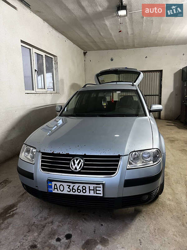 Универсал Volkswagen Passat 2003 в Виноградове фото Универсал Volkswagen Passat 2003 в Виноградове