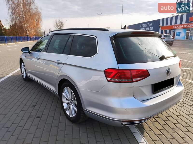 Універсал Volkswagen Passat 2015 в Ковелі