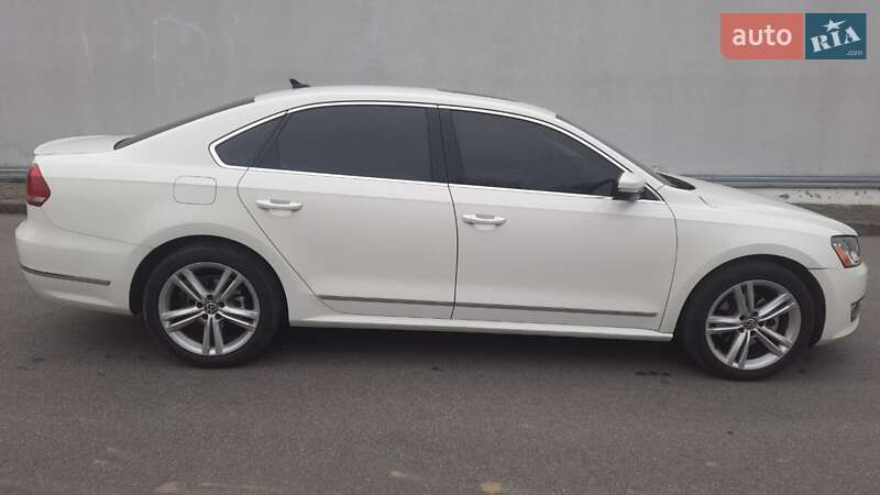 Седан Volkswagen Passat 2013 в Ужгороде фото 4 Седан Volkswagen Passat 2013 в Ужгороде