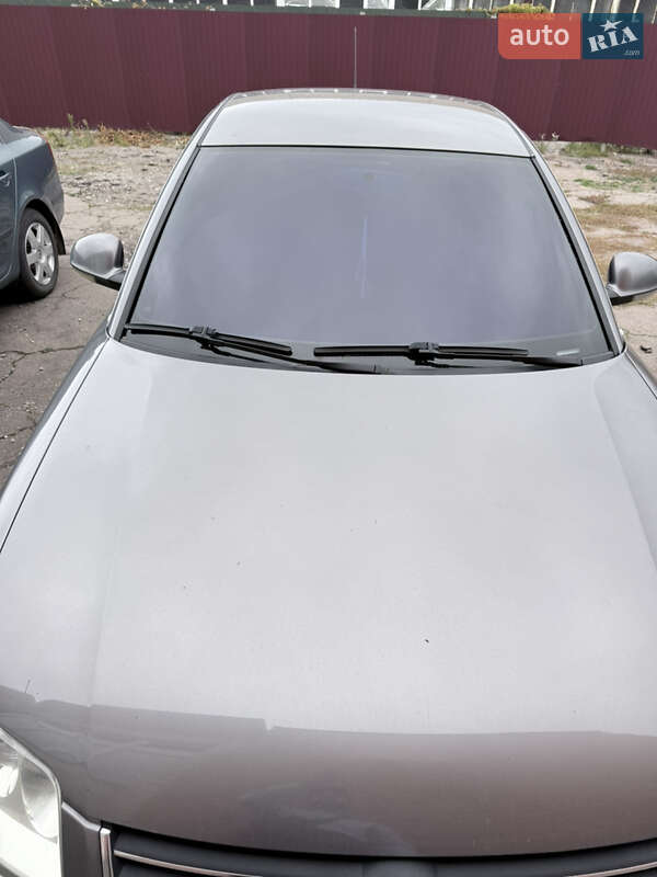 Седан Volkswagen Passat 2005 в Запорожье