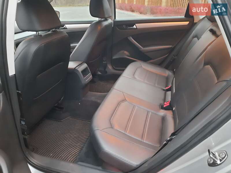 Седан Volkswagen Passat 2011 в Днепре фото 23 Седан Volkswagen Passat 2011 в Днепре