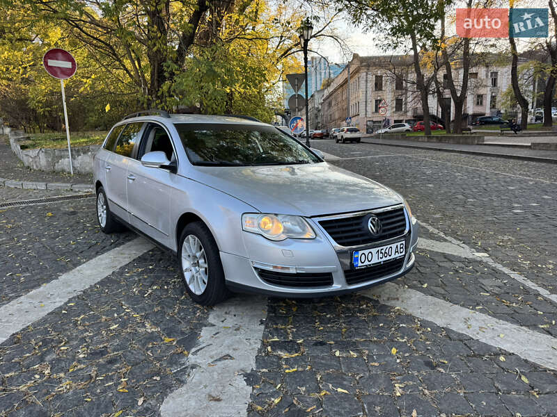 Универсал Volkswagen Passat 2005 в Одессе