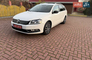 Універсал Volkswagen Passat 2014 в Хмельницькому