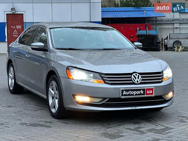 Седан Volkswagen Passat 2012 в Одессе фото 3 Седан Volkswagen Passat 2012 в Одессе
