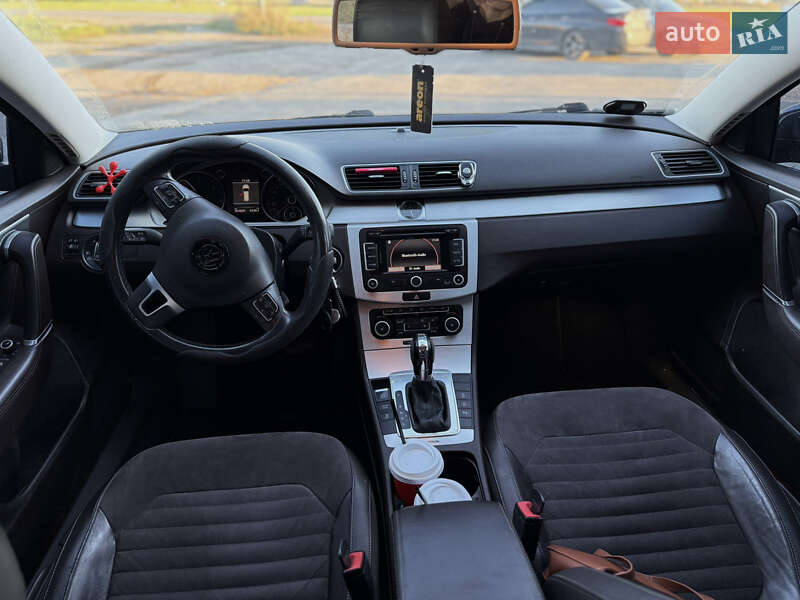 Универсал Volkswagen Passat 2011 в Березному фото 13 Универсал Volkswagen Passat 2011 в Березному