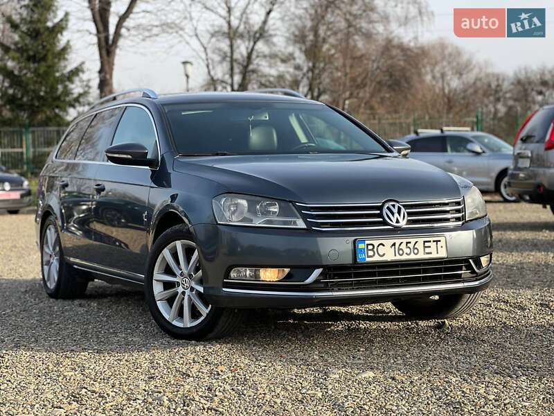 Универсал Volkswagen Passat 2012 в Стрые