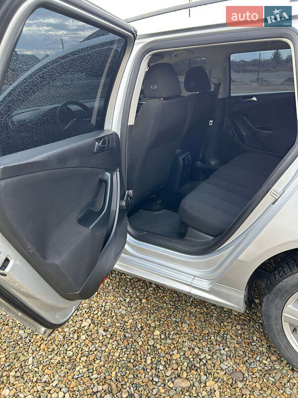 Универсал Volkswagen Passat 2010 в Калуше фото 7 Универсал Volkswagen Passat 2010 в Калуше