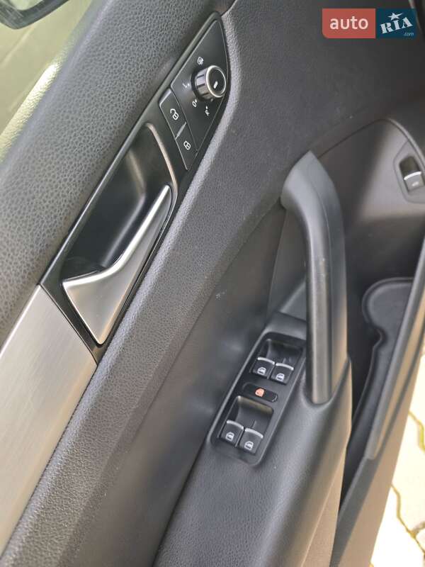 Седан Volkswagen Passat 2013 в Львове фото 18 Седан Volkswagen Passat 2013 в Львове