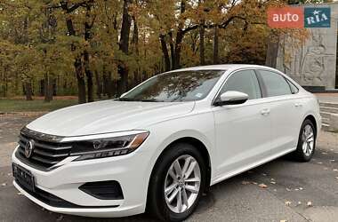 Седан Volkswagen Passat 2020 в Харкові