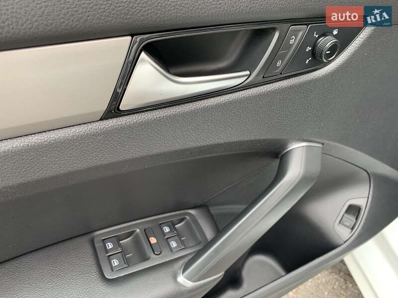 Седан Volkswagen Passat 2020 в Харькове фото 11 Седан Volkswagen Passat 2020 в Харькове