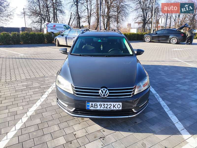 Volkswagen Passat 2011