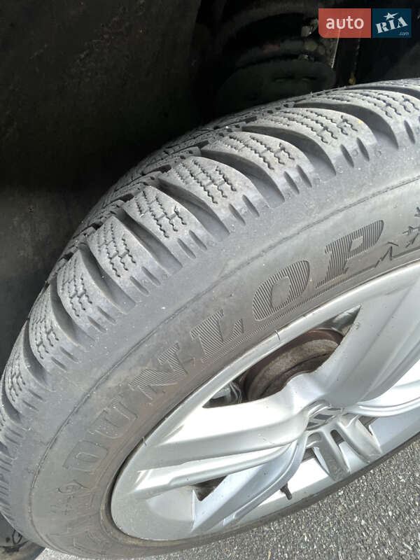 Седан Volkswagen Passat 2014 в Киеве фото 6 Седан Volkswagen Passat 2014 в Киеве