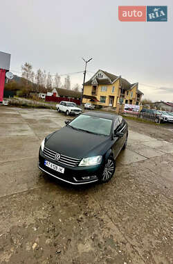 Седан Volkswagen Passat 2014 в Солотвині