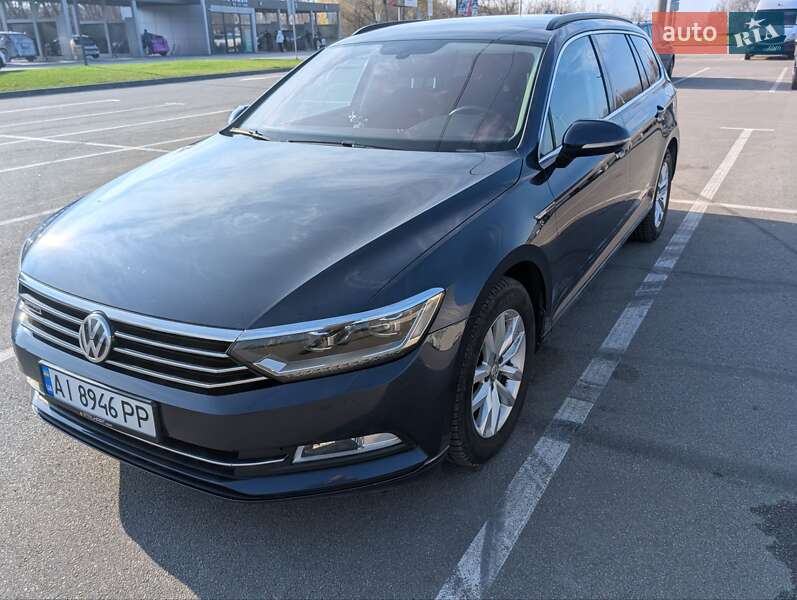 Універсал Volkswagen Passat 2017 в Бучі