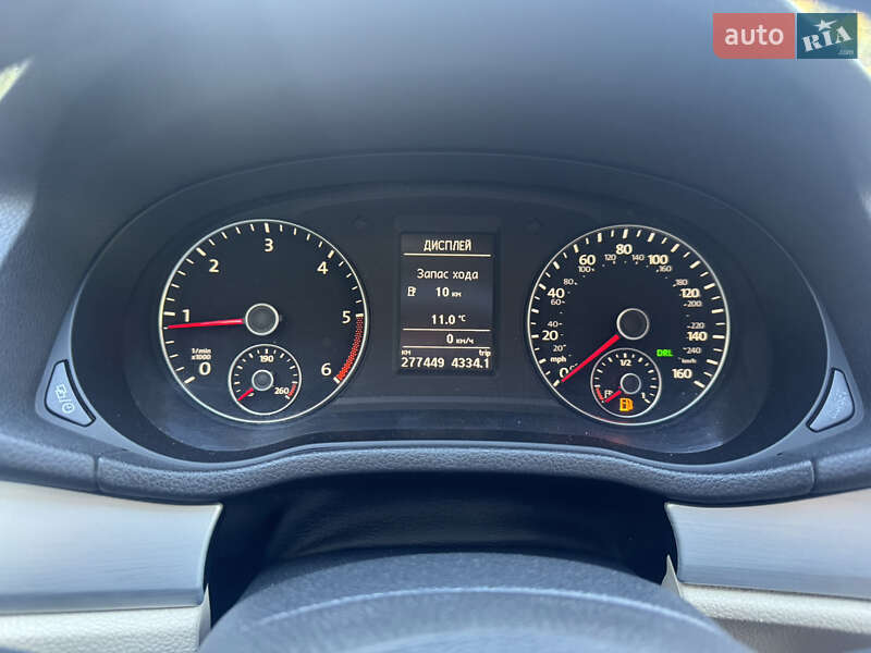 Седан Volkswagen Passat 2013 в Львове фото 17 Седан Volkswagen Passat 2013 в Львове