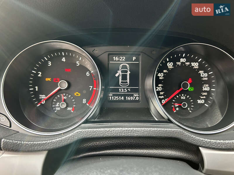 Седан Volkswagen Passat 2015 в Одессе