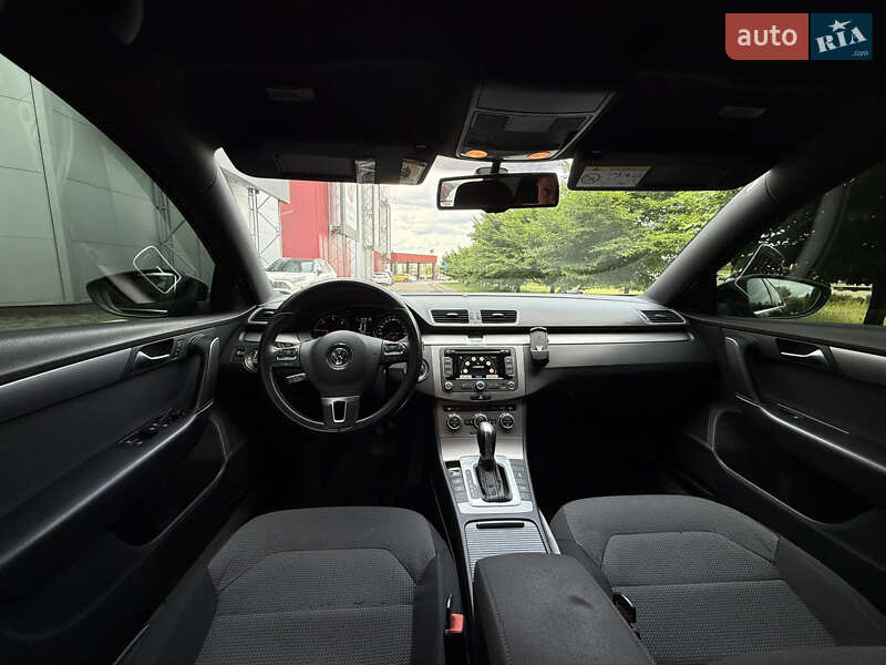 Универсал Volkswagen Passat 2014 в Киеве фото 22 Универсал Volkswagen Passat 2014 в Киеве
