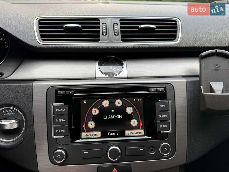 Универсал Volkswagen Passat 2014 в Киеве фото 32 Универсал Volkswagen Passat 2014 в Киеве