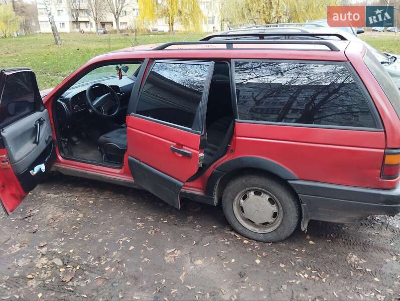 Универсал Volkswagen Passat 1989 в Сумах