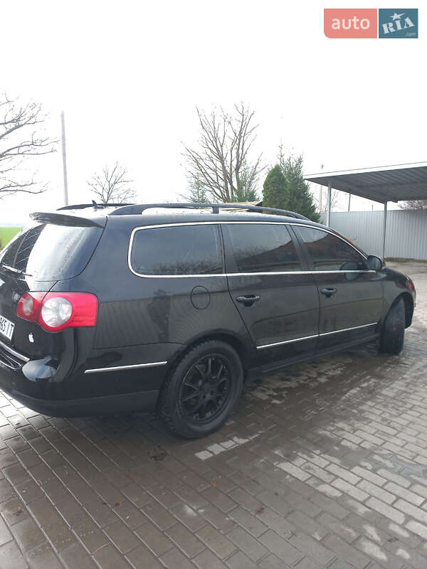 Универсал Volkswagen Passat 2006 в Тальном фото 5 Универсал Volkswagen Passat 2006 в Тальном