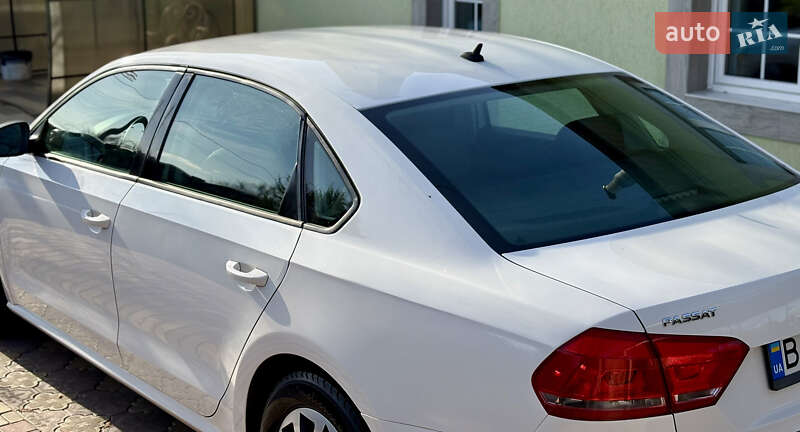 Седан Volkswagen Passat 2014 в Кременчуге фото 8 Седан Volkswagen Passat 2014 в Кременчуге