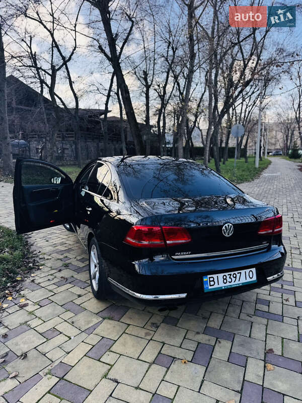 Седан Volkswagen Passat 2012 в Кременчуге