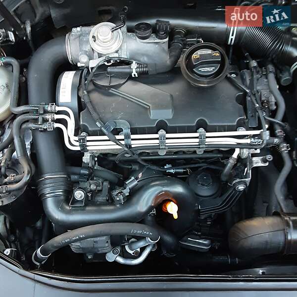 Седан Volkswagen Passat 2008 в Одессе