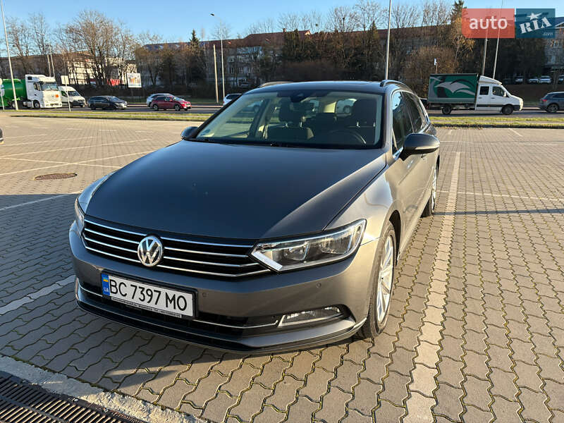 Универсал Volkswagen Passat 2017 в Львове фото 3 Универсал Volkswagen Passat 2017 в Львове