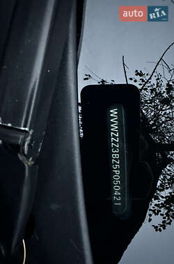 Седан Volkswagen Passat 2004 в Харькове