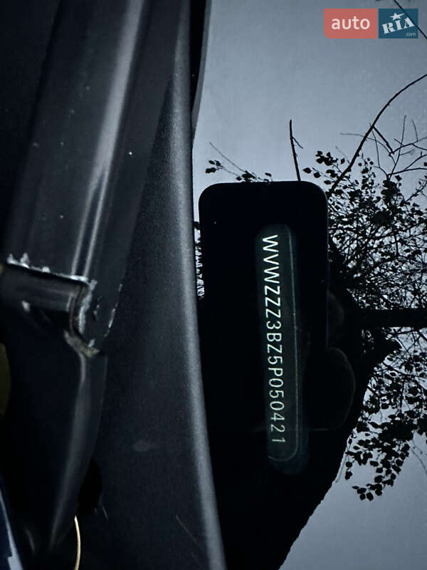 Седан Volkswagen Passat 2004 в Харькове фото Седан Volkswagen Passat 2004 в Харькове