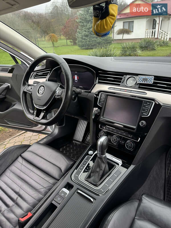 Универсал Volkswagen Passat 2015 в Коломые