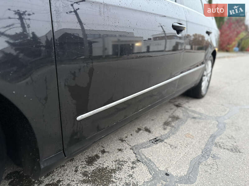 Универсал Volkswagen Passat 2006 в Киеве