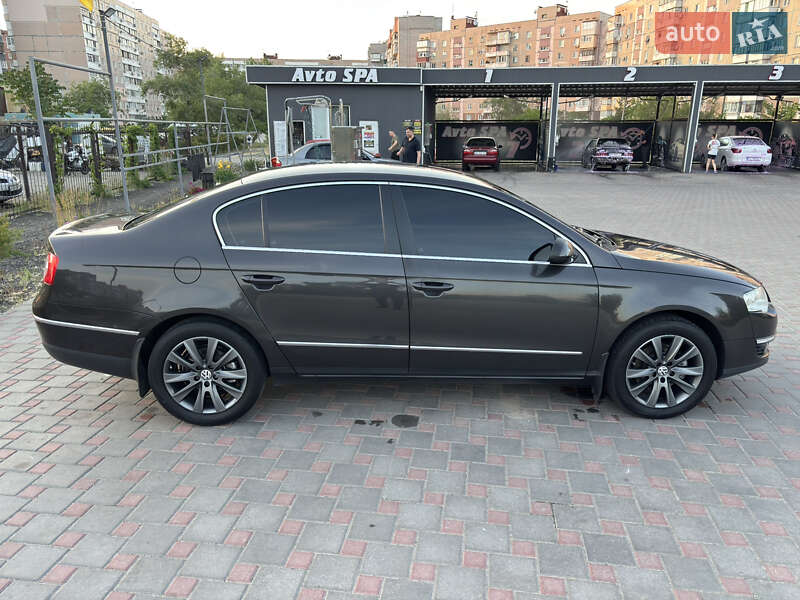 Седан Volkswagen Passat 2009 в Запорожье фото 8 Седан Volkswagen Passat 2009 в Запорожье