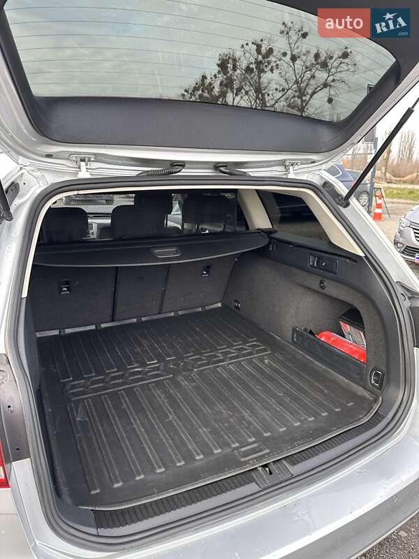 Универсал Volkswagen Passat 2015 в Белогородке