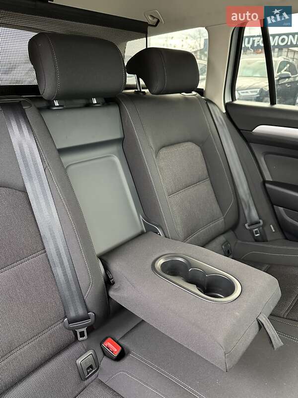 Универсал Volkswagen Passat 2015 в Белогородке