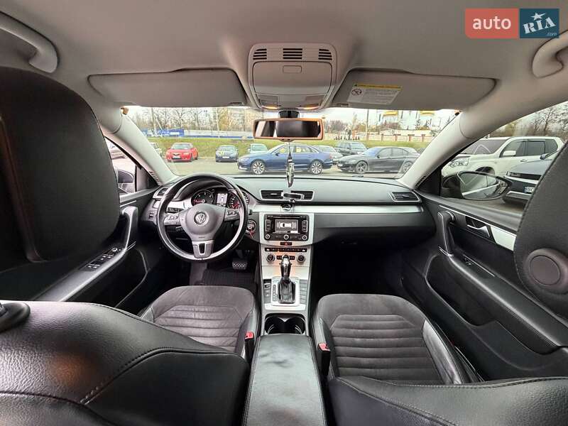 Универсал Volkswagen Passat 2013 в Кривом Роге