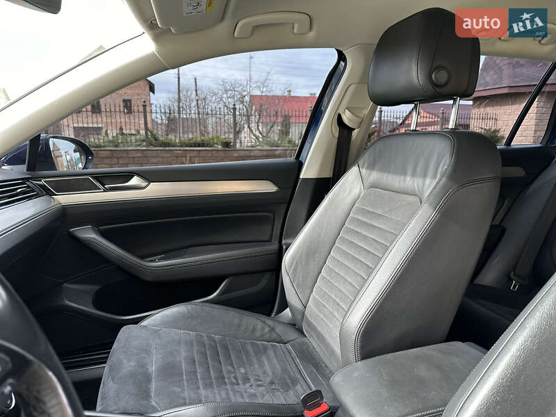 Универсал Volkswagen Passat 2017 в Тернополе