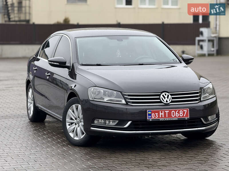 Седан Volkswagen Passat 2011 в Луцке фото 18 Седан Volkswagen Passat 2011 в Луцке