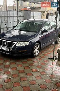 Седан Volkswagen Passat 2006 в Вознесенске